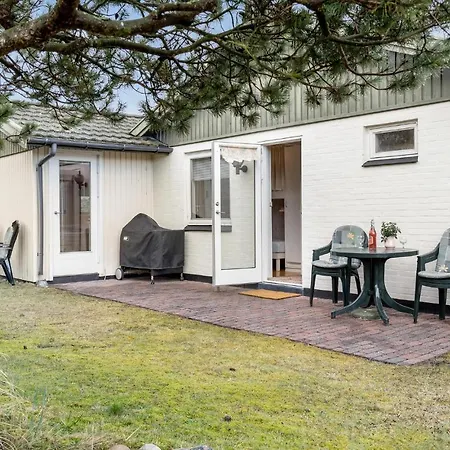Holiday home In With Wifi *