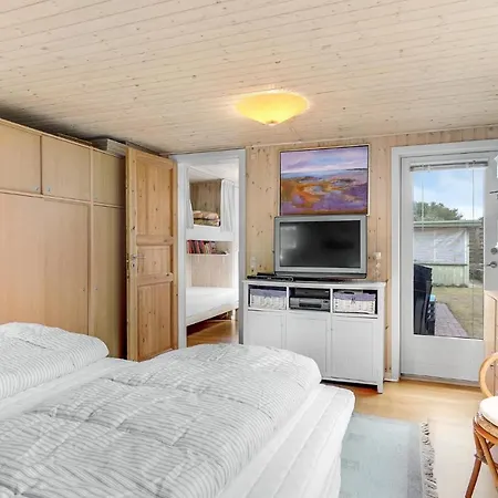 2 Bedroom Awesome In