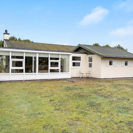 2 Bedroom Awesome In 펜션