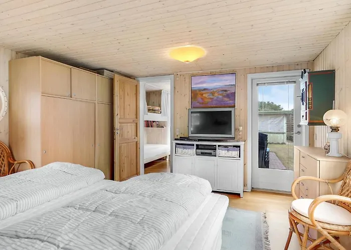 2 Bedroom Awesome In