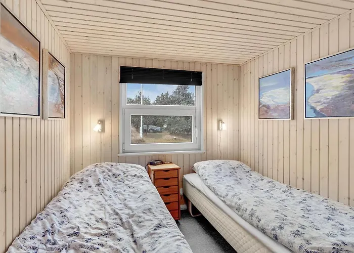 2 Bedroom Awesome In